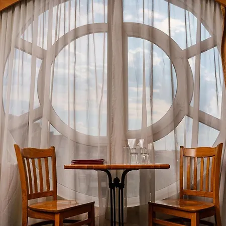 מלון Avion - Self Check In פלובדיב