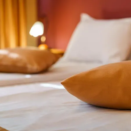 Avion - Self Check In Hotel 3*