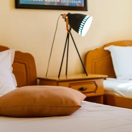 Avion - Self Check In Hotel 3*