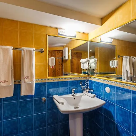 Avion - Self Check In Hotel