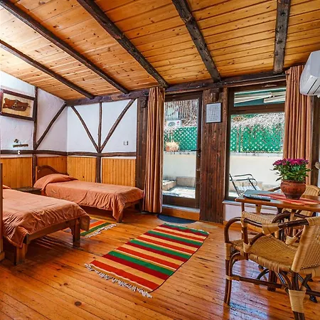 Hotel Avion - Self Check In 3*