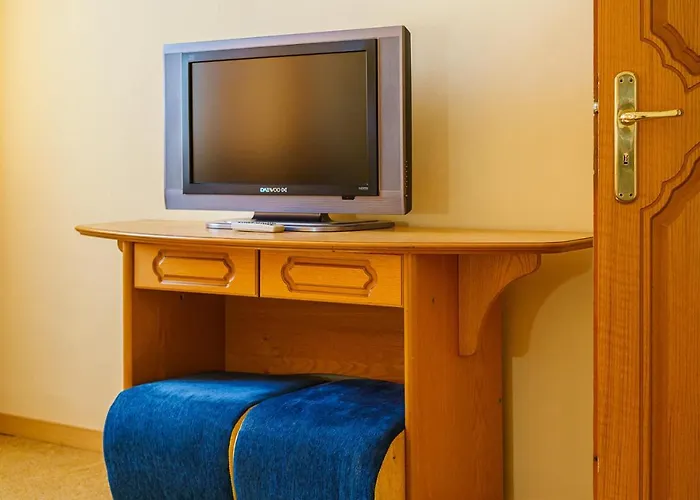 Avion - Self Check In מלון