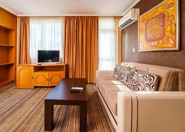 Avion - Self Check In 3*